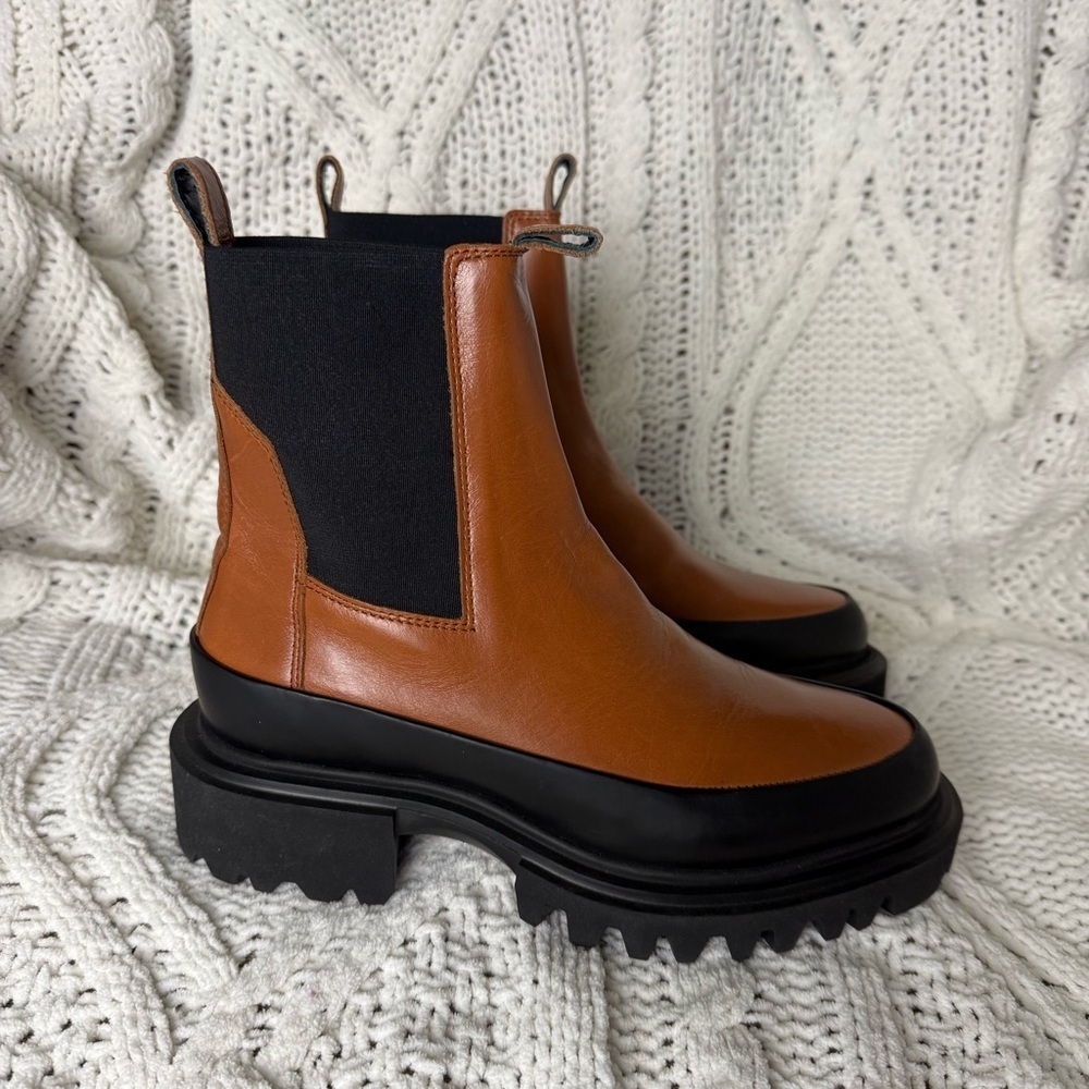 All Saints Harlee Lug Sole Chelsea Boot Size 35 - Picture 2 of 6